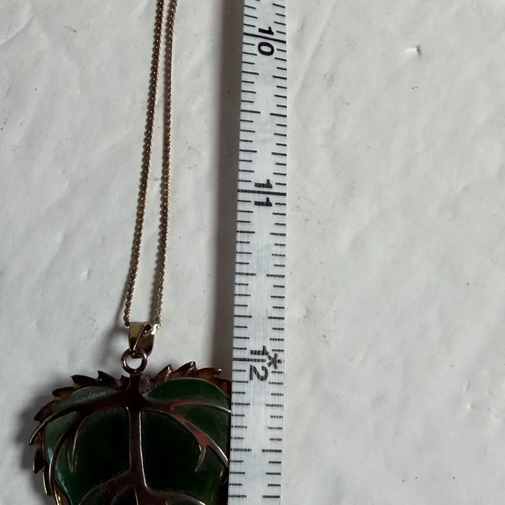 Vintage Sterling Silver Green Stone Leaf Heart Pendant Necklace 24
